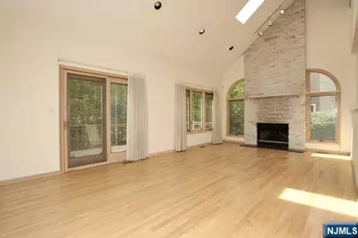 255 Westervelt Lane, Mahwah, NJ 07430 - Photo 13
