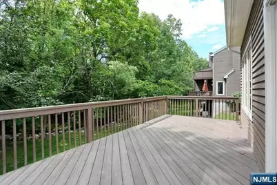 255 Westervelt Lane, Mahwah, NJ 07430 - Photo 21