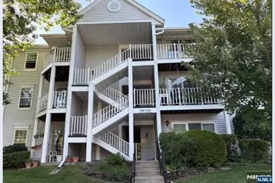 308 Linden Street H3 #H3, Mahwah, NJ 07430 - Photo 1