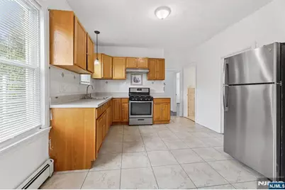 441-443 E 27th Street 2 #2, Paterson, NJ 07514 - Photo 7