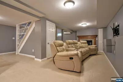 475 Goffle Road, Wyckoff Township, NJ 07481 - Photo 25