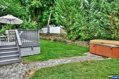 475 Goffle Road, Wyckoff Township, NJ 07481 - Photo 21