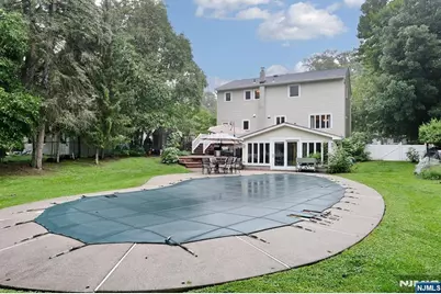593 Westwood Avenue, River Vale Township, NJ 07675 - Photo 41