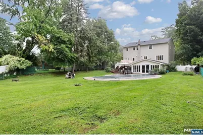 593 Westwood Avenue, River Vale Township, NJ 07675 - Photo 47