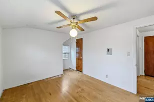 98 Baldwin Pl, Bloomfield, NJ 07003 - Photo 37