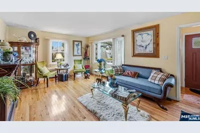 98 Baldwin Place, Bloomfield, NJ 07003 - Photo 7