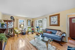 98 Baldwin Pl, Bloomfield, NJ 07003 - Photo 7