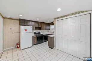 98 Baldwin Pl, Bloomfield, NJ 07003 - Photo 29