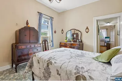 30-34 Somme Street, Newark, NJ 07105 - Photo 31
