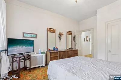 30-34 Somme Street, Newark, NJ 07105 - Photo 27