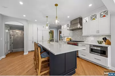 402 Mountain Avenue, Ridgewood, NJ 07450 - Photo 3