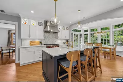 402 Mountain Avenue, Ridgewood, NJ 07450 - Photo 5