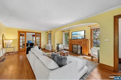 402 Mountain Avenue, Ridgewood, NJ 07450 - Photo 9