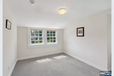 402 Mountain Avenue, Ridgewood, NJ 07450 - Photo 23