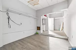 913 Summit Ave, Union City, NJ 07087 - Photo 9