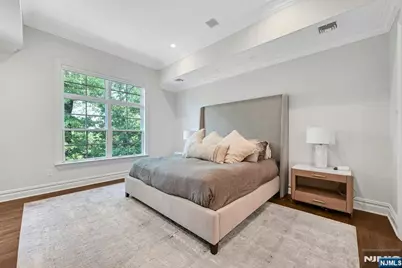 100 Heights Lane, Tenafly, NJ 07670 - Photo 23
