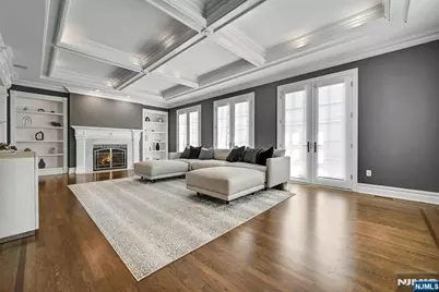 100 Heights Lane, Tenafly, NJ 07670 - Photo 5