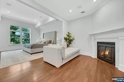 100 Heights Lane, Tenafly, NJ 07670 - Photo 21