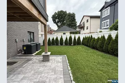 475 Oakdene Avenue 1 #1, Cliffside Park, NJ 07010 - Photo 19