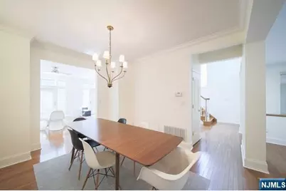 148 Hudson Cove 148 #148, Edgewater, NJ 07020 - Photo 9
