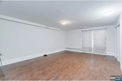 148 Oakwood Avenue A #A, Cliffside Park, NJ 07010 - Photo 13