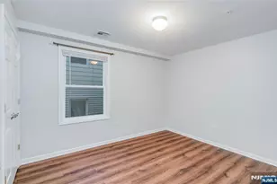 148 Oakwood Ave A, Cliffside Park, NJ 07010 - Photo 7