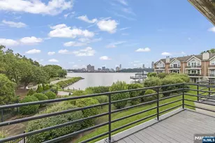 6 Grand Cove Way A06, Edgewater, NJ 07020 - Photo 9