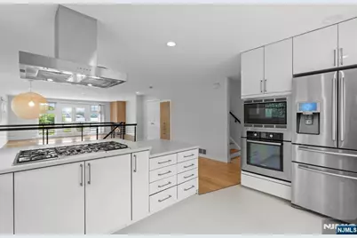 6 Grand Cove Way A06 #A06, Edgewater, NJ 07020 - Photo 17