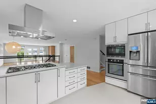 6 Grand Cove Way A06, Edgewater, NJ 07020 - Photo 17