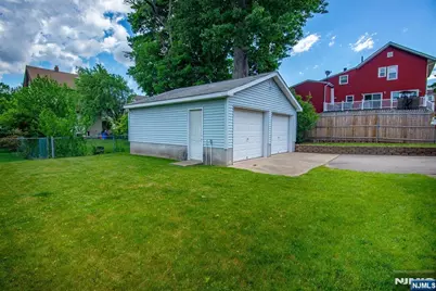 116 W Quackenbush Avenue, Dumont, NJ 07628 - Photo 25