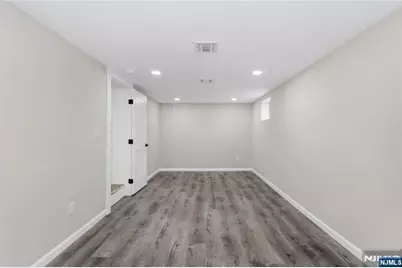 420 Innes Road, Wood Ridge, NJ 07075 - Photo 31