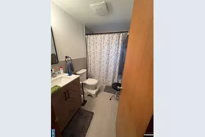 839 Riverside Avenue 2 #2, Lyndhurst Township, NJ 07071 - Photo 19