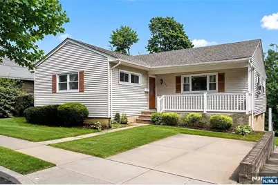 639 6th Street, Carlstadt, NJ 07072 - Photo 1