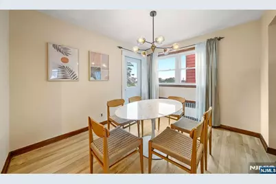 639 6th Street, Carlstadt, NJ 07072 - Photo 5