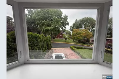 649 Oakdene Avenue 1 #1, Ridgefield, NJ 07657 - Photo 3