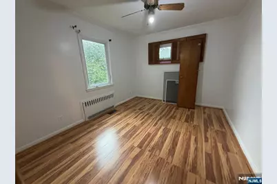 649 Oakdene Avenue 1 #1, Ridgefield, NJ 07657 - Photo 13