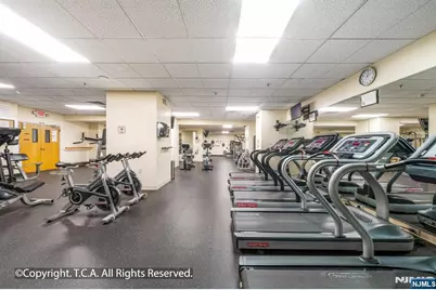 6040 Boulevard East 34J #34J, West New York, NJ 07093 - Photo 19