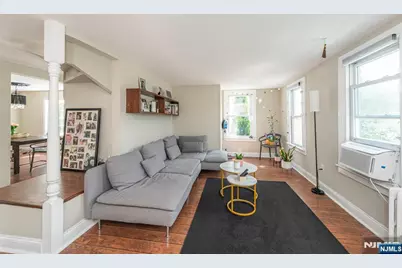 39 Midland Avenue 2 #2, Montclair, NJ 07042 - Photo 3
