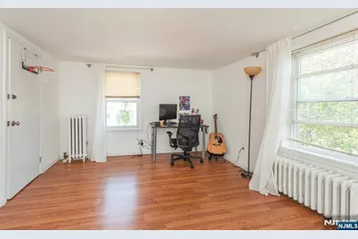 39 Midland Avenue 2 #2, Montclair, NJ 07042 - Photo 13