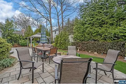 709 Albert Place, Ridgewood, NJ 07450 - Photo 15