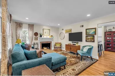 709 Albert Place, Ridgewood, NJ 07450 - Photo 3