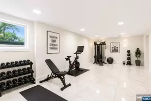 506 Undercliff Ave, Edgewater, NJ 07020 - Photo 33