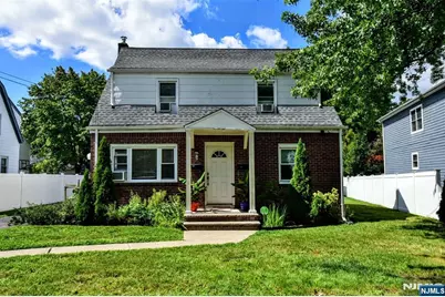 420 S Prospect Avenue, Bergenfield, NJ 07621 - Photo 1