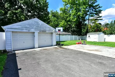 420 Prospect Avenue, Bergenfield, NJ 07621 - Photo 5