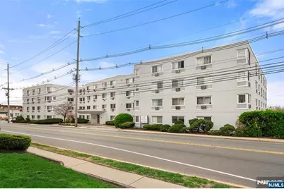 333 Grand Avenue 2M #2M, Palisades Park, NJ 07650 - Photo 1