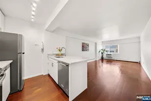 333 Grand Ave 2M, Palisades Park, NJ 07650 - Photo 3