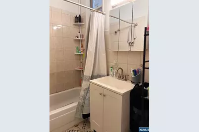 408 57th Street, West New York, NJ 07093 - Photo 9