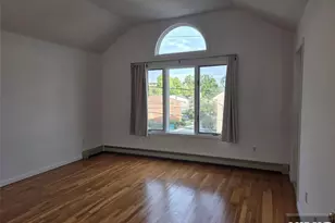 2385 7th Street B, Fort Lee, NJ 07024 - Photo 11