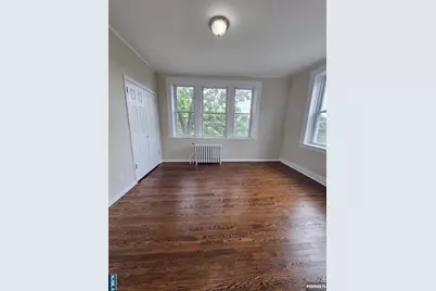 407 Highland Avenue C6 #C6, Palisades Park, NJ 07650 - Photo 3