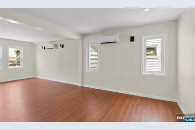 731 Humboldt Street, Secaucus, NJ 07094 - Photo 11